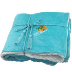 lambswoolthrowturquoise