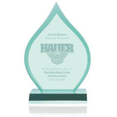 JAFFA® Inspire Acrylic Award - 6716a4eddb8e86042363fd22_inspire-award_550