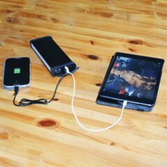 Lumina Jump Starter/Power Pack - A2621 8211 Dual USB ports In Use