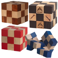 Wood Elastic Cube Puzzle - cubepuzzlegroup