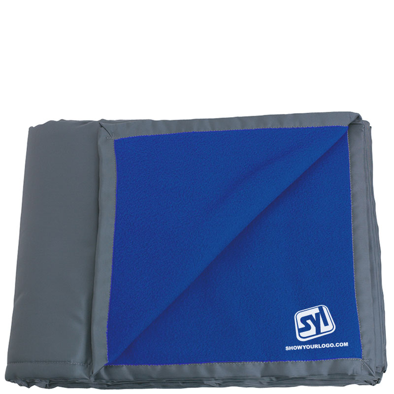Reversible Fleece/Nylon Blanket With Carry Case - Royal Blue