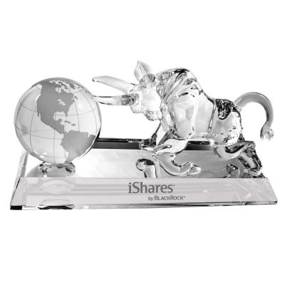 C-1870-Crystal-Bull-_-Globe-Set8212WHITE