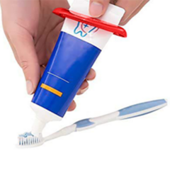 Toothpaste Squeezer - toothpastesqueezerinuse