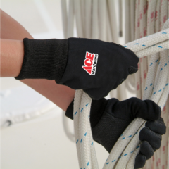 Sport Utility Gloves - sportutilityglovesinuse