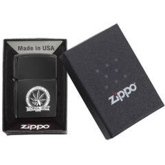 Zippo® High Polish Windproof Lighter - High Polish Black Zipporeg- Windproof Lighter_24756 8211 Packaging