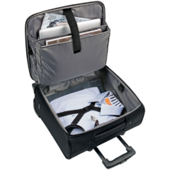 Solo NY® Dakota Rolling Overnighter Case - SoloNYDakotaRollingOvernightCaseInUse