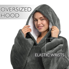 Hoodie Blanket - hoodieblanketfeatures