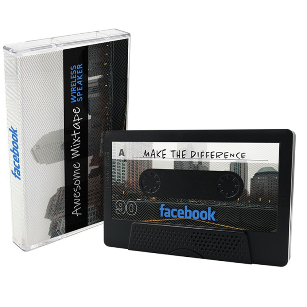 Awesome Mixtape Wireless Speaker - cassettespeaker2