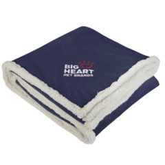 Field & Co.® Sherpa Blanket - navy