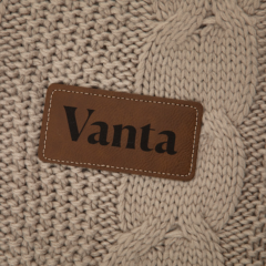 Lucerne Chunky Knit Throw - Lucerne Chunky Knit Throw_Closeuppatch