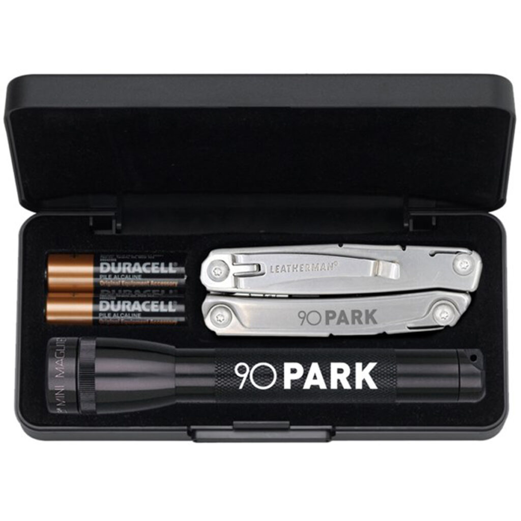 AA Mini Maglite® with Leatherman® Rev - M2A-BK-LM50